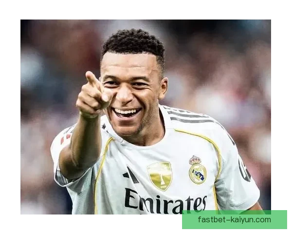 法甲金靴争夺进入白热化阶段，竞争态势愈发激烈。