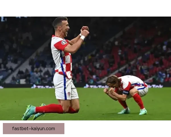 克罗地亚佩里西奇状态回暖，展现全能表现引发关注