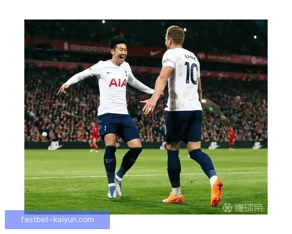 孙兴慜与萨拉赫本赛季表现对比：状态回暖与持续提升